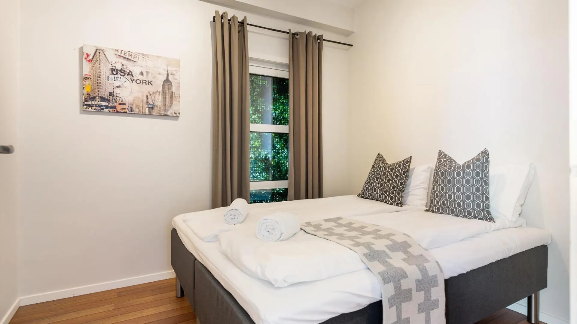 Central Seafront Apartments With Parking And Self Check-In! Bergen